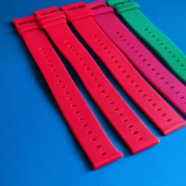 Różnokolorowe silikonowe paski do zegarków